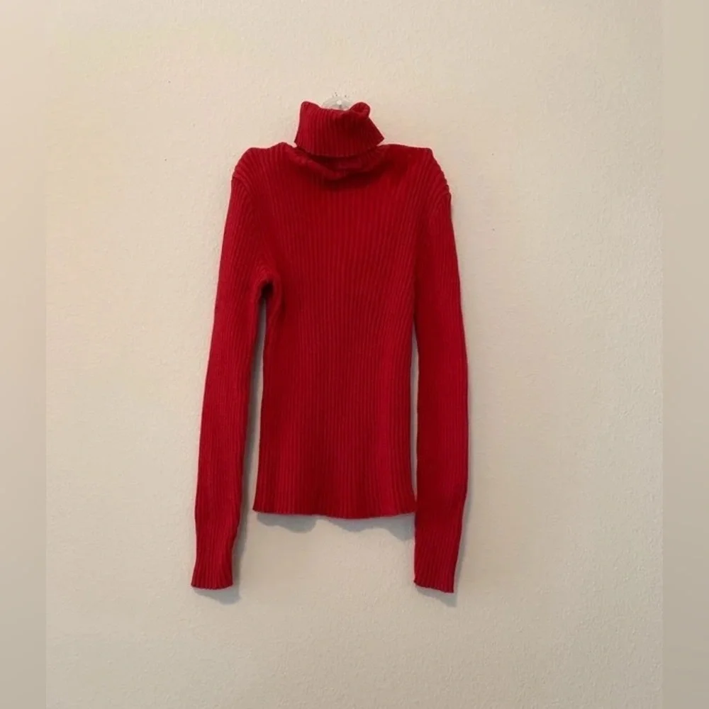 Red Ribbed Turtleneck - Picture 11 of 13